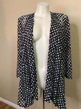 Travel Elements Black sheer Lace Polka Dot open front drape jacket 🖤 M